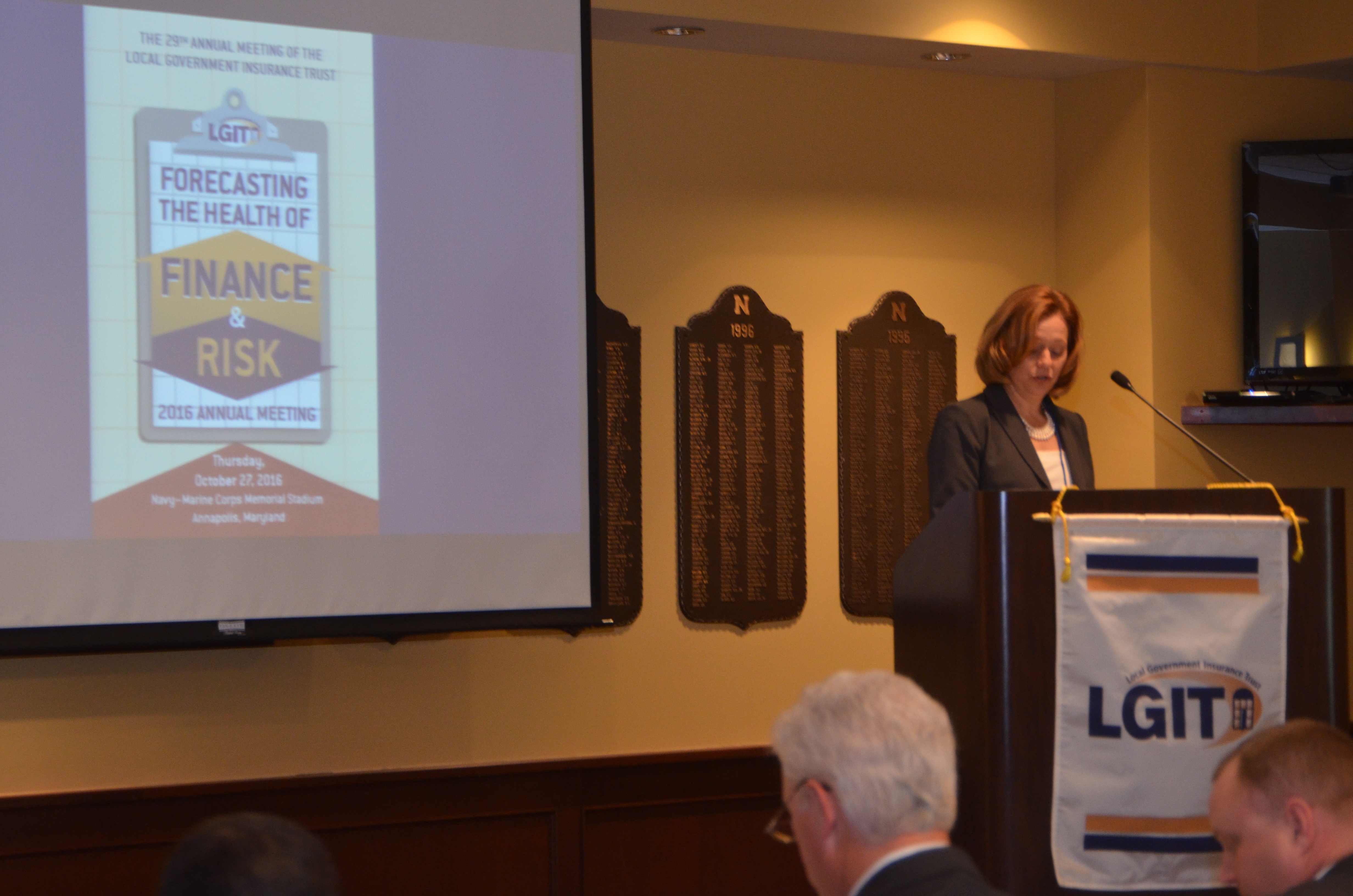 2016 LGIT MTG 15102333